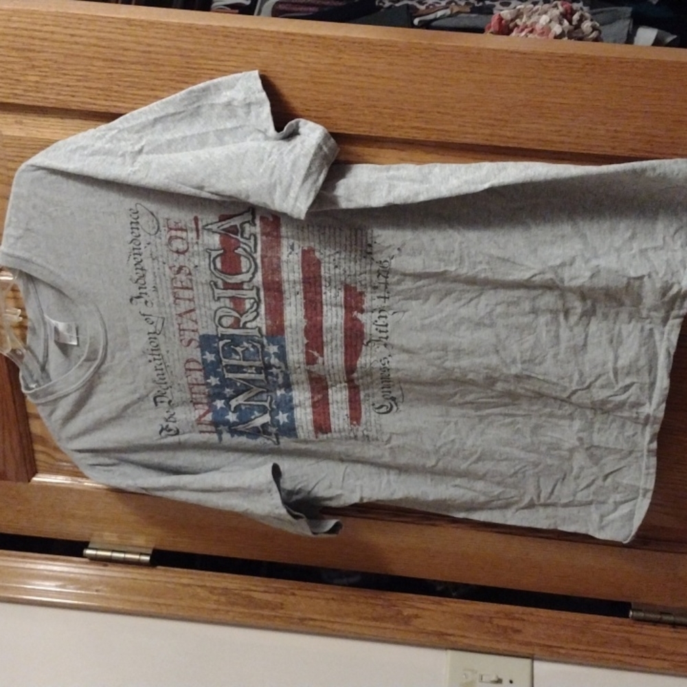 Patriotic Tshirt. Size XL
